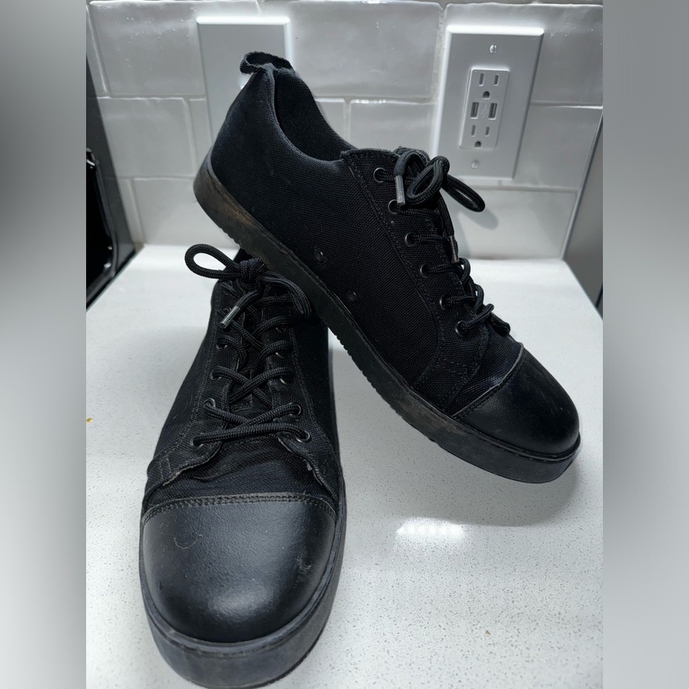 Men’s woobies shoes mod 1
